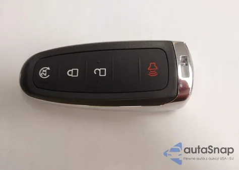 2018 Ford Escape Titanium из США, поврежденный, VIN 1FMCU0J9XJUB36625